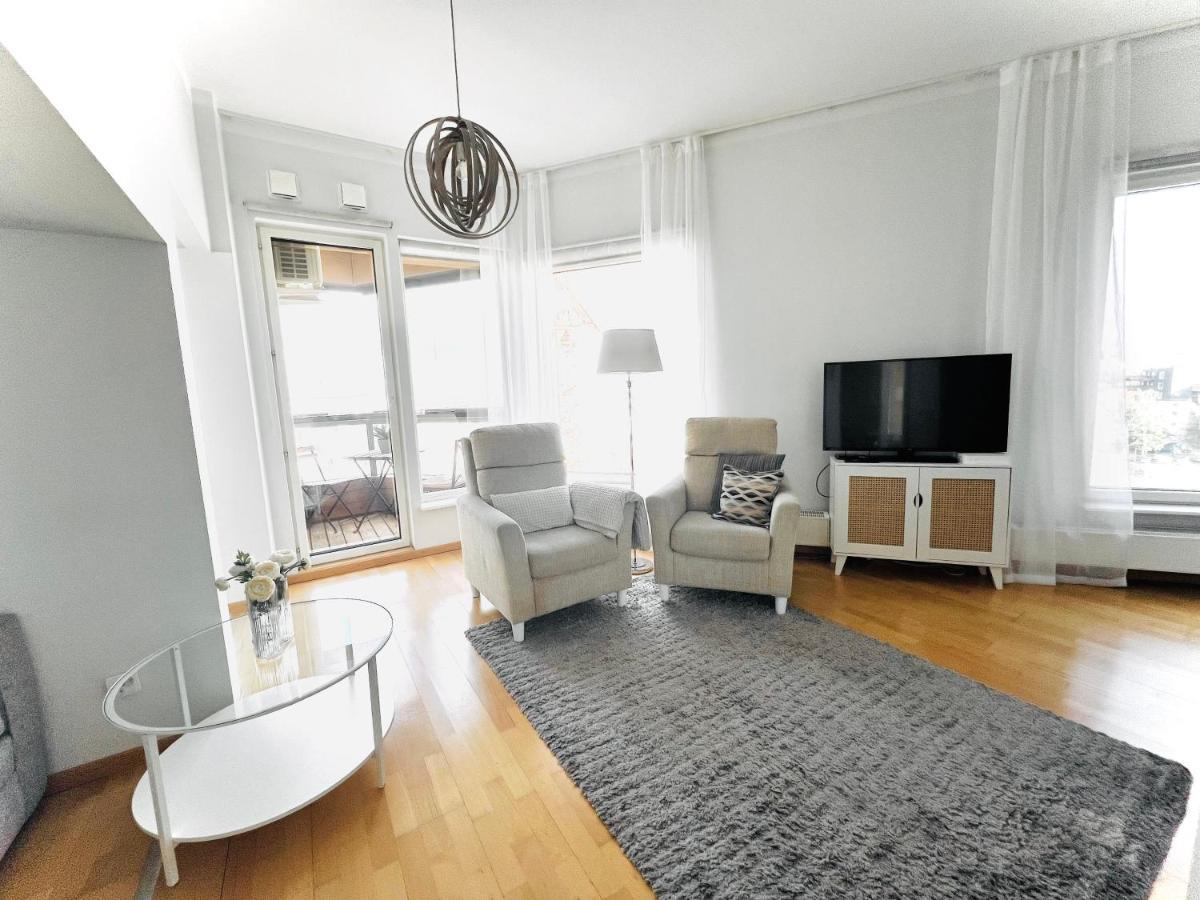 Lootsi Apartment With Sauna, Next To Old Town, City Center, Port Tallinn Kültér fotó